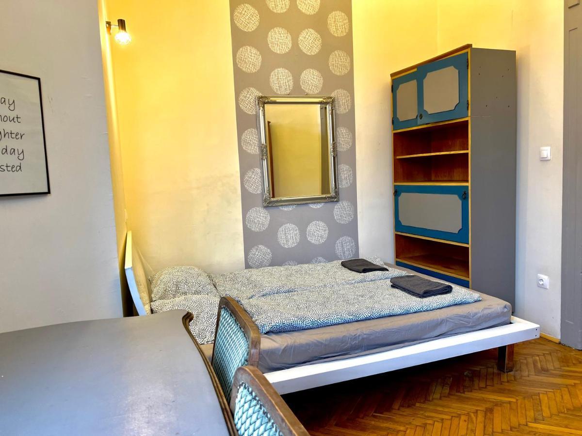 F14 Guest House By Small Home Budapest Budapeste Exterior foto