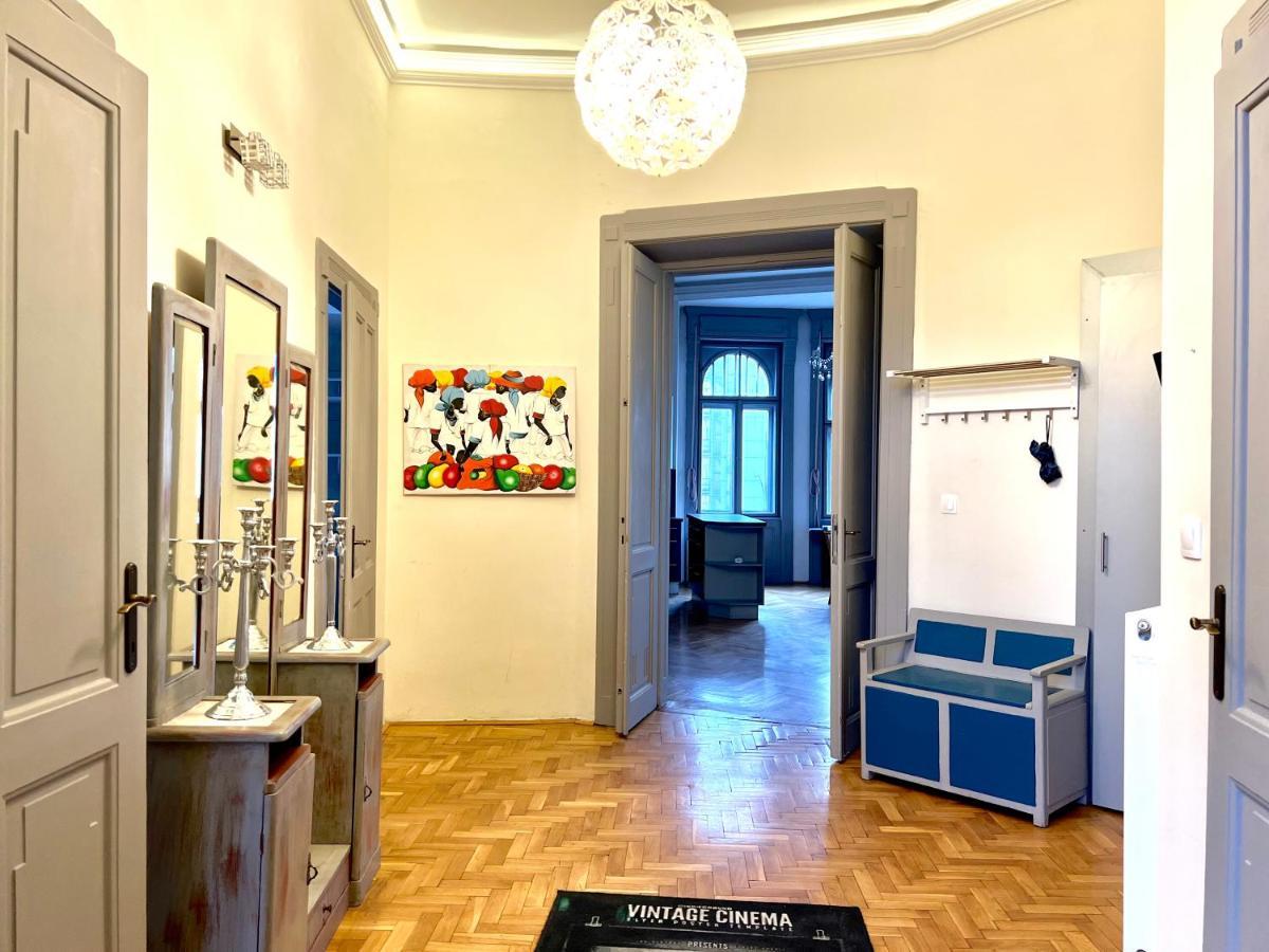 F14 Guest House By Small Home Budapest Budapeste Exterior foto