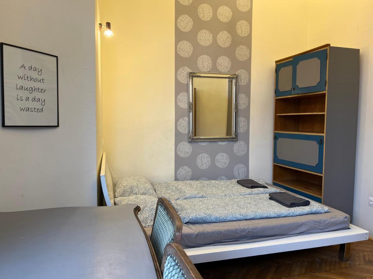 F14 Guest House By Small Home Budapest Budapeste Exterior foto